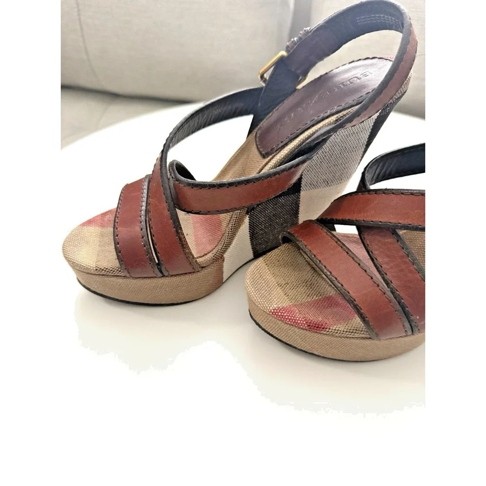 Burberry Brit Canvas Nova Check Warlow 125MM  Woman Wedge Sandals US 7
